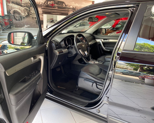 Imagem 9 de 11 de Kia Sorento 2.4 Ex 2012