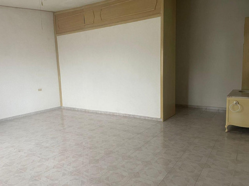 Casa En Venta En Villas De Irapuato, Irapuato, Gto.