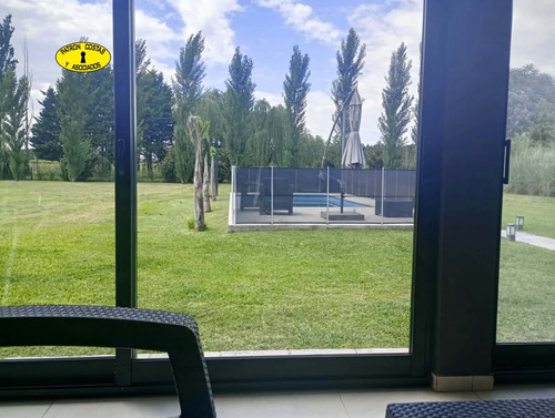 3429ml- Casa En Venta En Santa Irene, Comarcas De Lujan