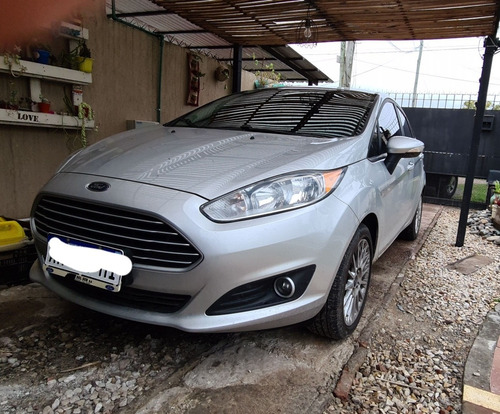 Ford Fiesta Kinetic Design 1.6 Sedan Se Plus 120cv 2016