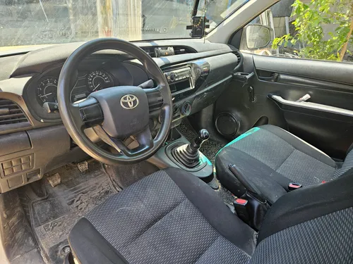Toyota Hilux 2.7 Chasis Cabina Mt