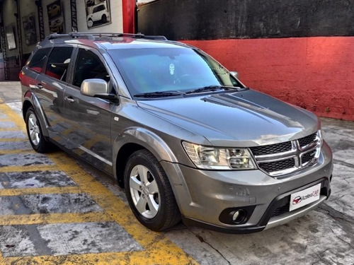 Imagem 3 de 15 de Journey 3.6 Sxt V6 Gasolina 4p Automático