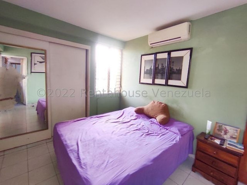 Imagen 14 de 30 de Apartamento En Venta Ph Urb. La Soledad, Las Delicias, Maracay, 22-24132 Mv