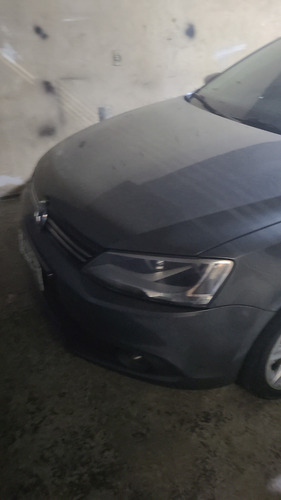 Volkswagen Jetta 2.0 Comfortline Flex 4p Automática