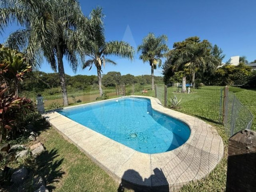 Propiedad En Venta, 3 Dormitorios, Country Ubajay