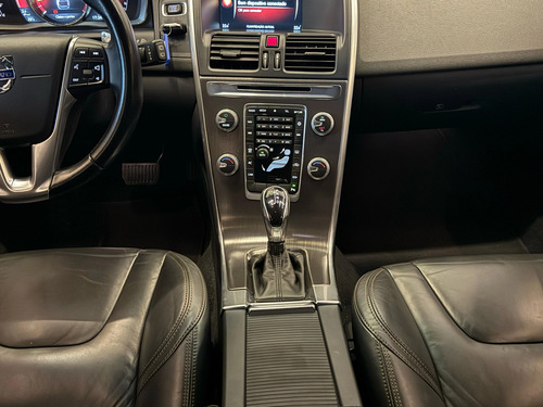Volvo XC60 2.0 T5 Dynamic Drive-e 5p
