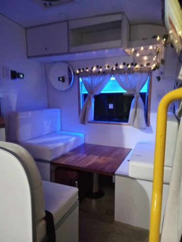 Imagen 2 de 5 de Motorhome Equipamiento Completo