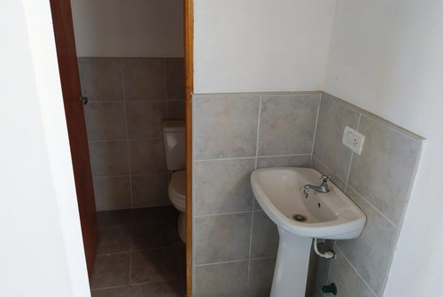 Imagen 8 de 19 de Local Comercial A La Venta - Santa Clara Del Mar - A Dos Cuadras Del Mar