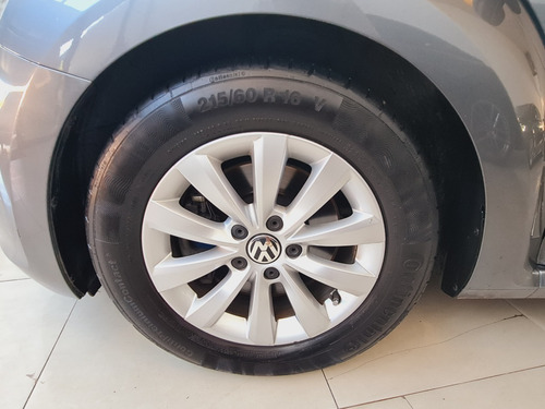 Imagen 8 de 14 de Volkswagen The Beetle 1.4 Tsi Desing Mq Año 2015