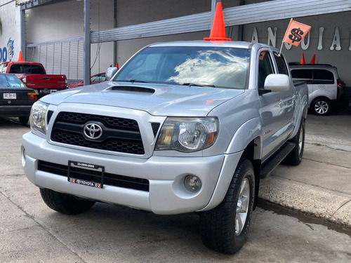 Toyota Tacoma TRD PRERUNNER 4 X4
