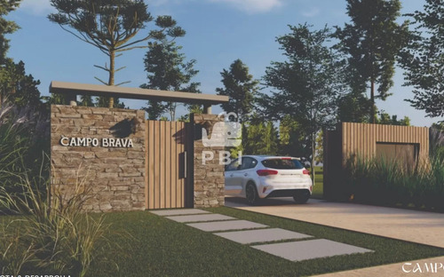 Venta De Casa En Barrio Privado Campo Brava - Ref : Pbi13587