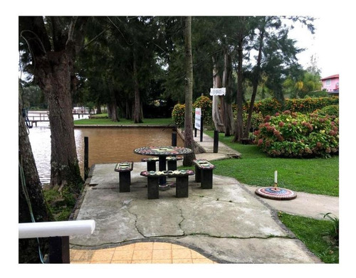 Imagen 9 de 14 de Quinta Con Muelle Privado En Dique Luján