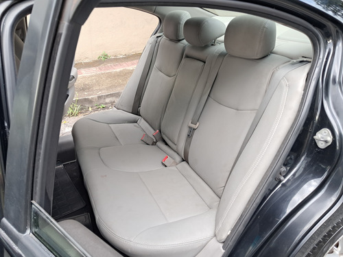 Honda Civic 1.8 Lxl Flex 4p