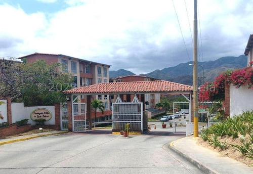 Apartamento En Venta Sector San Pedro 24-10087