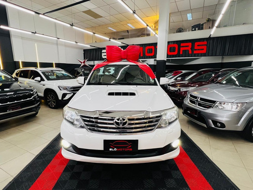Toyota Hilux 3.0 Srv Cab. Dupla 4x4 Aut. 4p