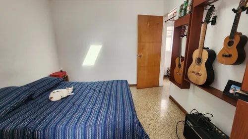 Apartamento En Venta En Conquistadores. Cod V12070
