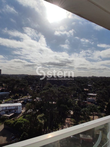Imagen 5 de 17 de Venta Apartamento 1 Dormitorio Y Medio, Roosevelt, Punta Del Este