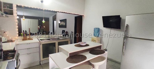 Imagen 18 de 30 de Casas En Venta Urb Privada El Amanecer Cabudare Lara. 3 Habitaciones 2 Baños 2 P/e Cod # 22-663 Katty Vasquez Rentahouse 412-1498654 En Excelentes Condiciones Al Mejor Precio De Oportunidad, Inversion