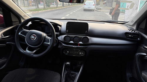 Fiat Cronos 1.3 Drive Flex 4p
