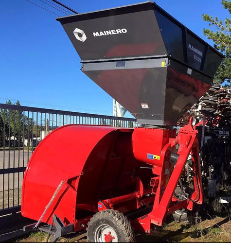 Embolsadora Mainero 2235