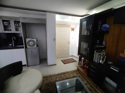 Imagen 6 de 9 de Hermoso Apartamento En Alquiler En El Limon // 04146878567