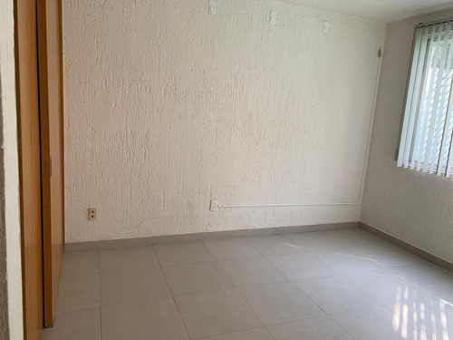 Excelente Casa En Condiminio En Cuajimalpa. 4 Recámaras. A 15 Min De Santa Fe E Interlomas