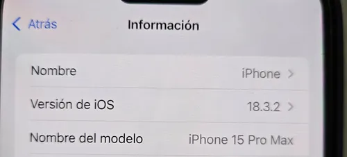 Apple iPhone 15 Pro Max (256 Gb) - Titanio Blanco (Usado)