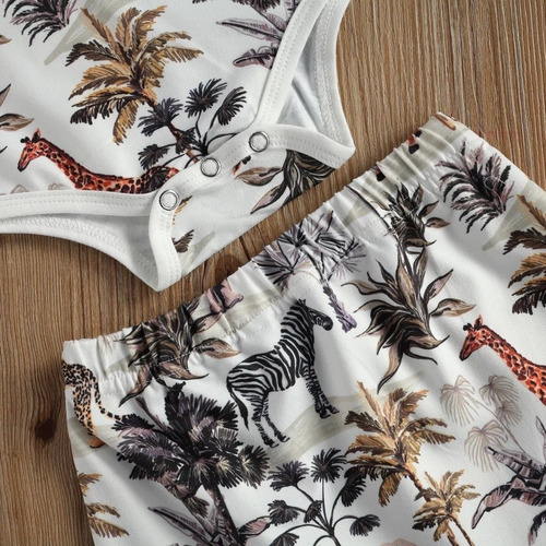 Imagen 6 de 6 de Conjunto Polera + Short Cálido Selva