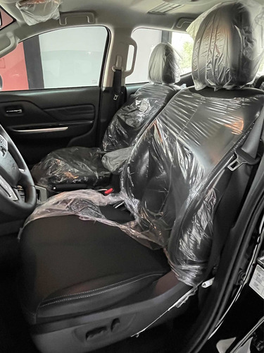 Imagen 9 de 25 de Ford Ranger 2023 Limited 4x4 At