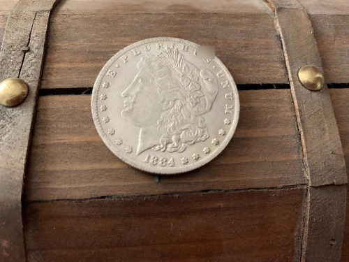 Moneda E Pluribus Unum (one Dollar) 1884 (Usado)