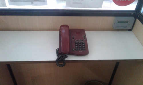 Imagen 5 de 5 de Cabinas De Telefonos ( 2 Cabinas Completas)