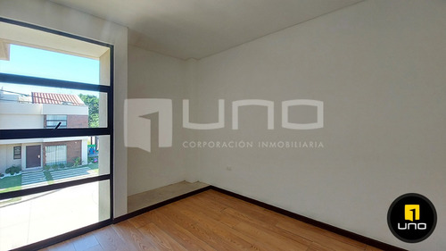 Imagen 4 de 13 de Casa En Venta Zona Urubo Condominio Los Parques 3