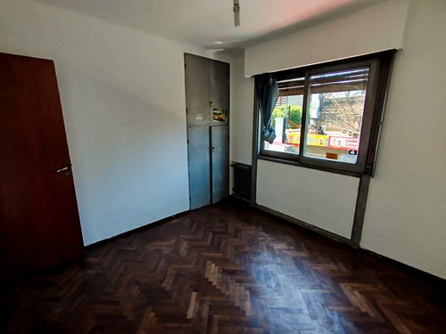 Venta - Alto Alberdi - 3 Dormitorios - 2 Baños - Dep. De Servicio Con Baño