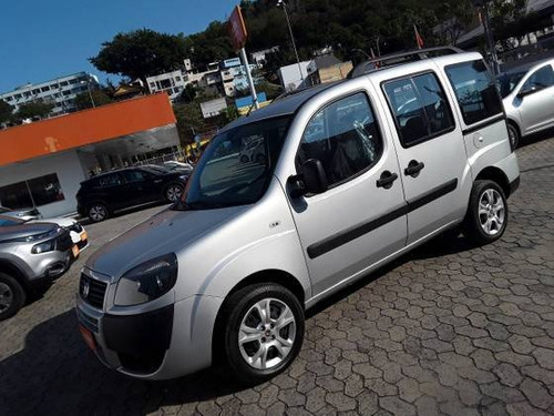 Imagem 1 de 9 de Fiat Doblò 1.8 Mpi Essence 7l 16v Flex 4p Manual