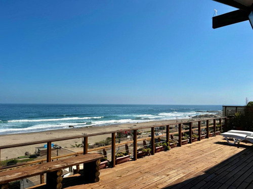 Interesante Casa En Venta Frente Al Mar En Maitencillo