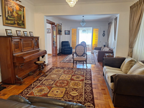 Venta Casa 5d 2b Servicios 2 Pisos Terreno 283/457 Me Ñuñoa