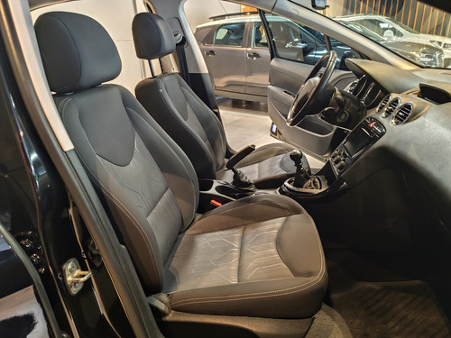 Peugeot 408 1.6 Allure Hdi 115cv