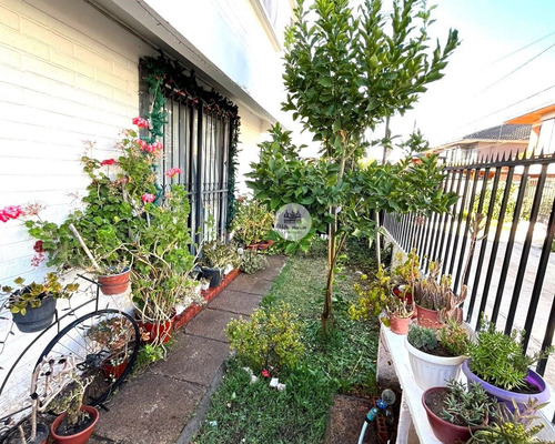Casa En Venta De 4 D 3 B - Ciudad Satélite - Maipu
