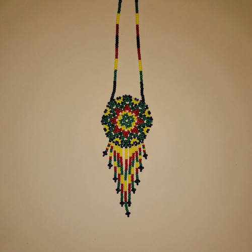 Artesanías Huichol Macuche 