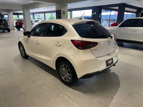 Mazda 2 Touring