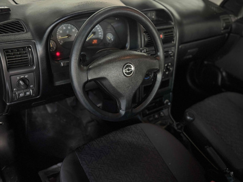 Chevrolet Astra 2.0 MPFI ADVANTAGE 8V FLEX 4P MANUAL