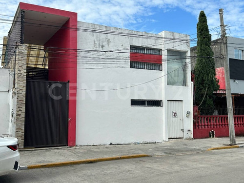 Venta De Terreno Con Construcción