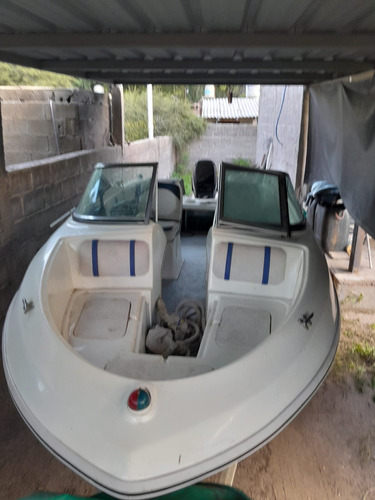 Lancha Olympic Marine. Motor Mercury 40 Hp.