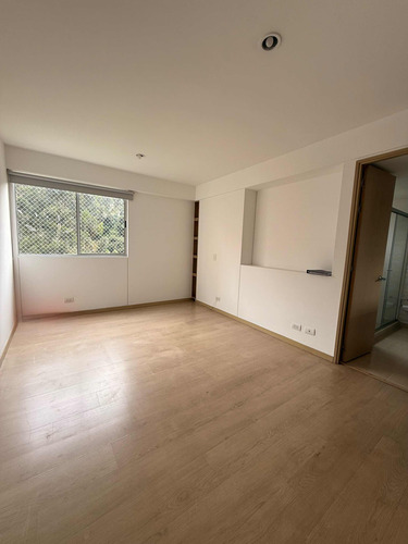 Venta Hermoso Apartamento Loma Las Brujas Muga,