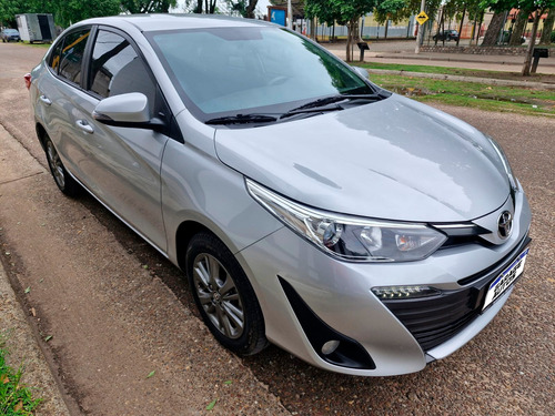 Toyota Yaris 1.5 107cv Xls Sedan