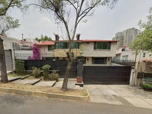 Se Vende Casa Excelente Ubicación!!! Cto. Fuentes Del Pedregal 159, Fuentes Del Pedregal, Tlalpan, 14140 !!!!!remates Hipotecarios