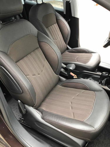 Peugeot 2008 1.6 16v Griffe Flex Aut. 5p 2017