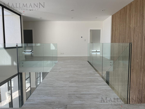 Venta/alquiler Casa 7 Amb Vista Laguna/golf En La Calesa, Pilará
