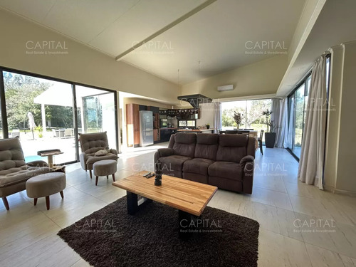 Chacra Con Casa Moderna En Venta, Ruta 39.