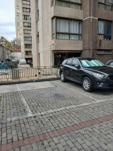 Estacionamiento En Arriendo En Independencia